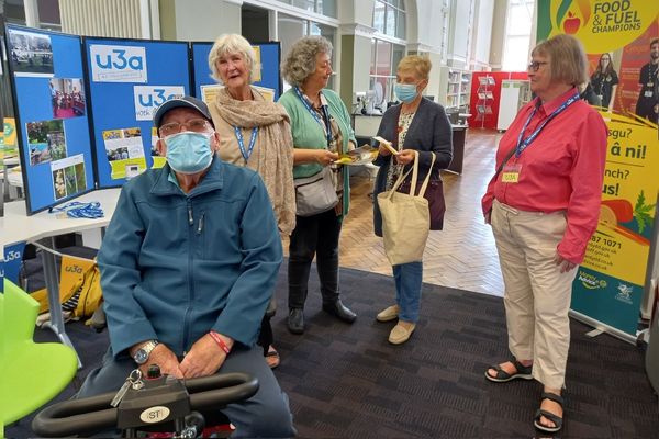 Cardiff and Sully u3as join forces to promote the movement in libraries