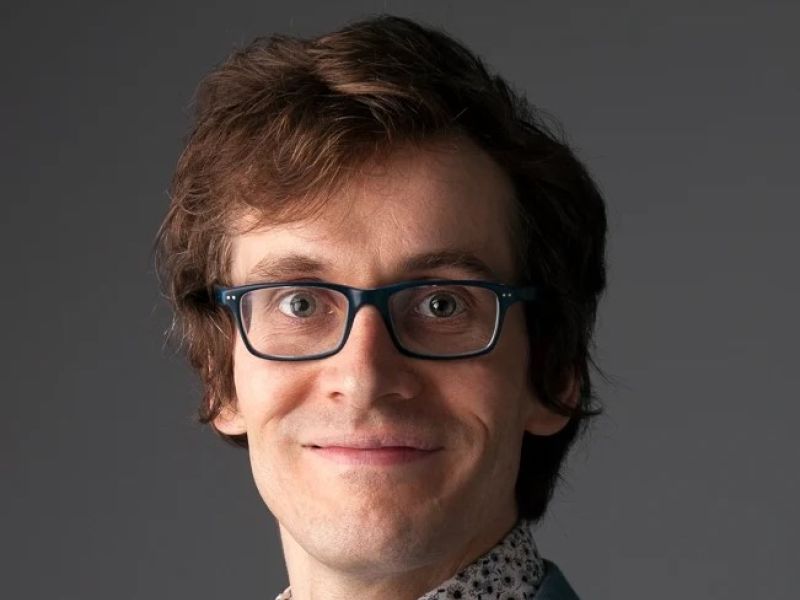 Photo of Dr Richard Elwes